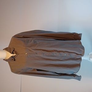 Tommy Bahama Jean's Long Sleeved Men's Buttondown Shirt.  Blue/Grey Stripe. XL